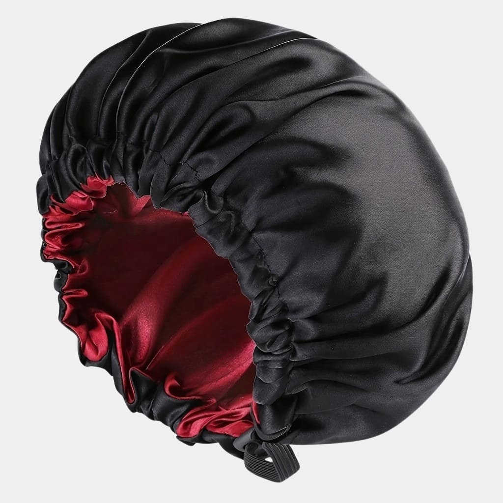 Bonnet doublé en satin noir réversible