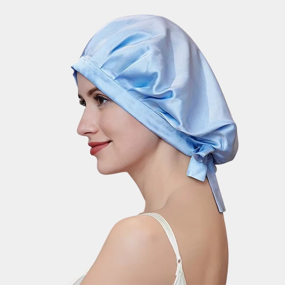 Bonnet de nuit en soie bleu ciel ajustable