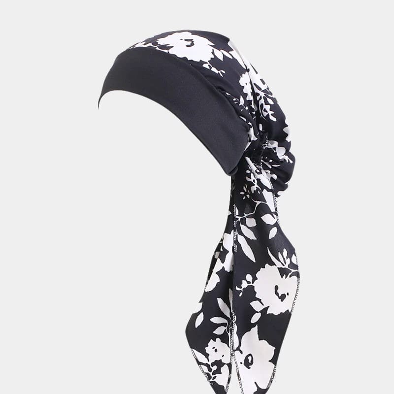 Turban foulard noir à fleurs blanches